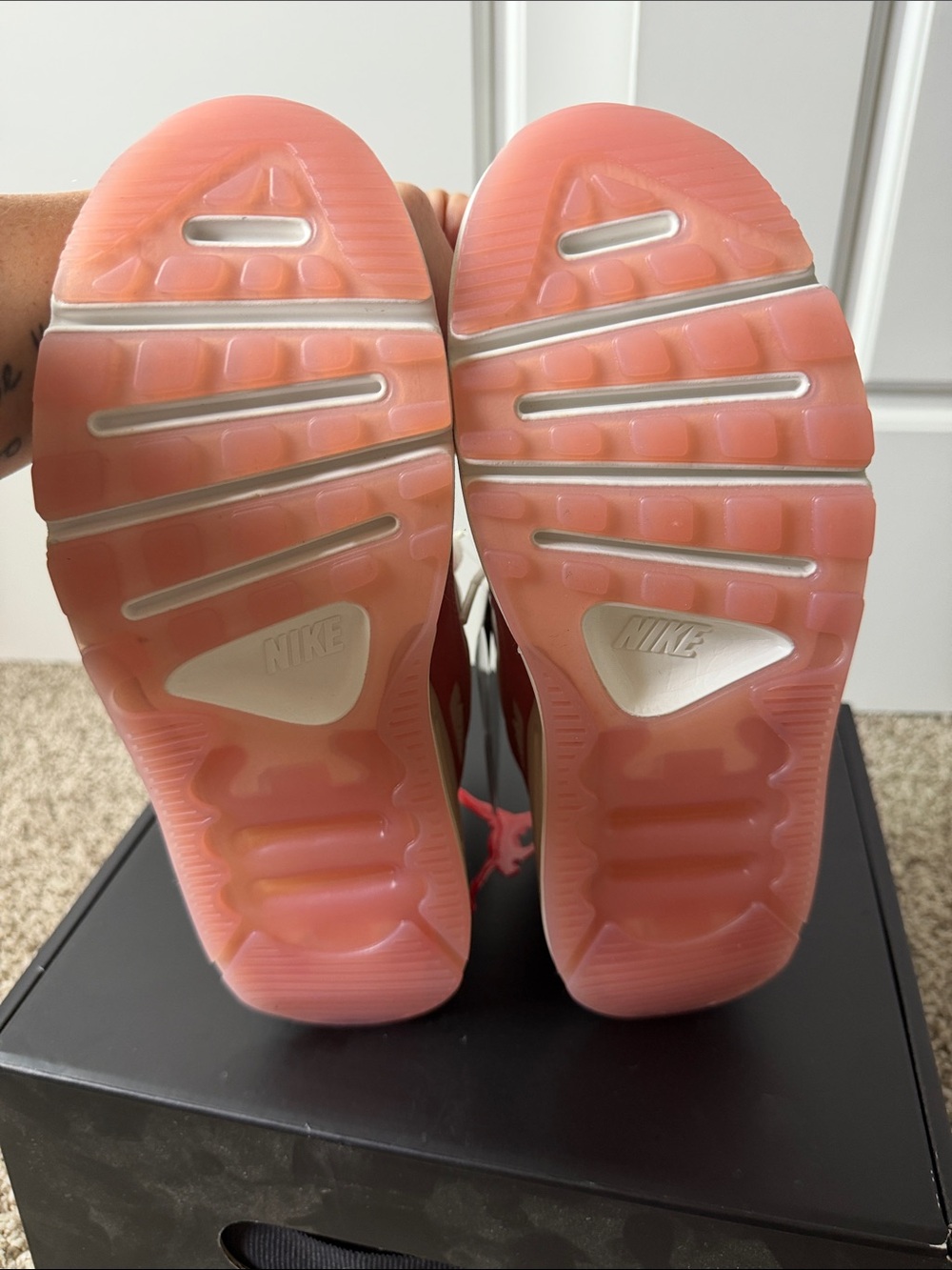 Nike Women’s Air Max 90 LV8 Platform Sneaker - White & Pink, size 7.5 Women’s - Picture 10 of 16